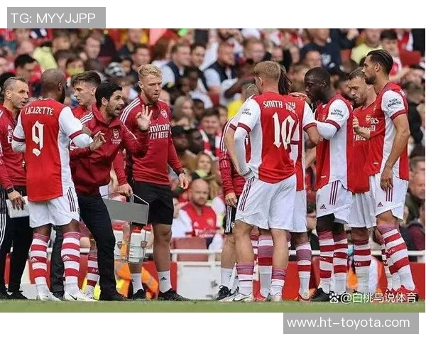 英超焦点战国米大胜阿森纳五球惨败引发争议判罚热议